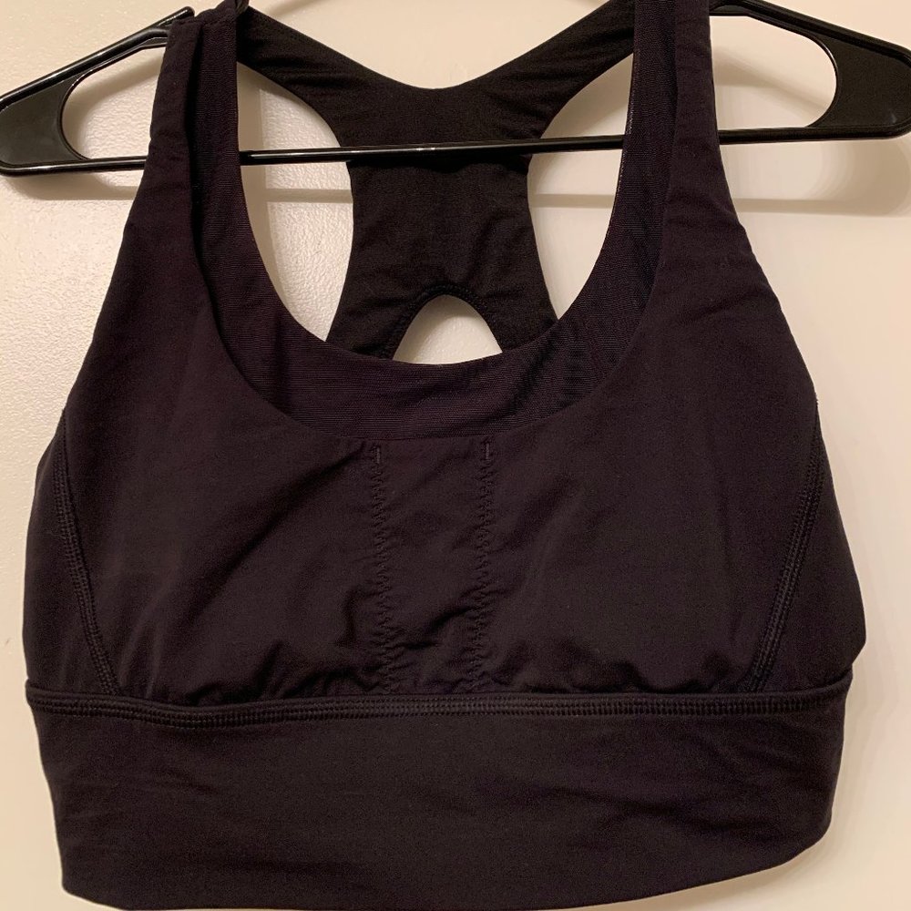 BLACK LULULEMON SPORTS BRA - SIZE 8